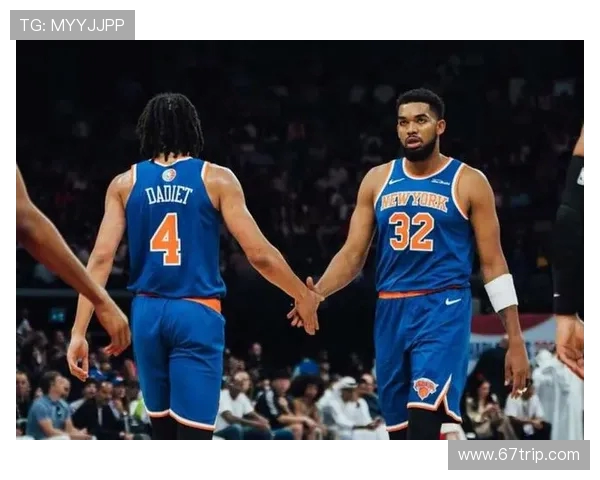 尼克斯与老鹰对决分析:战术解析与球员表现展望